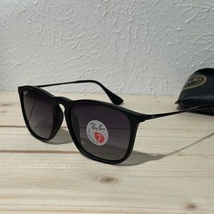 Ray Ban Chris brand new